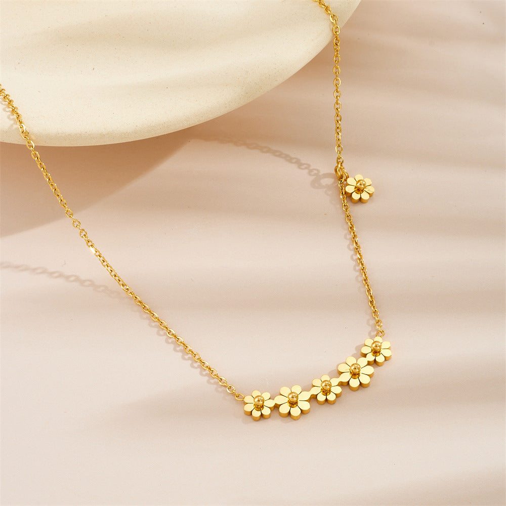 Chrysanthemum 6 Flower Necklace